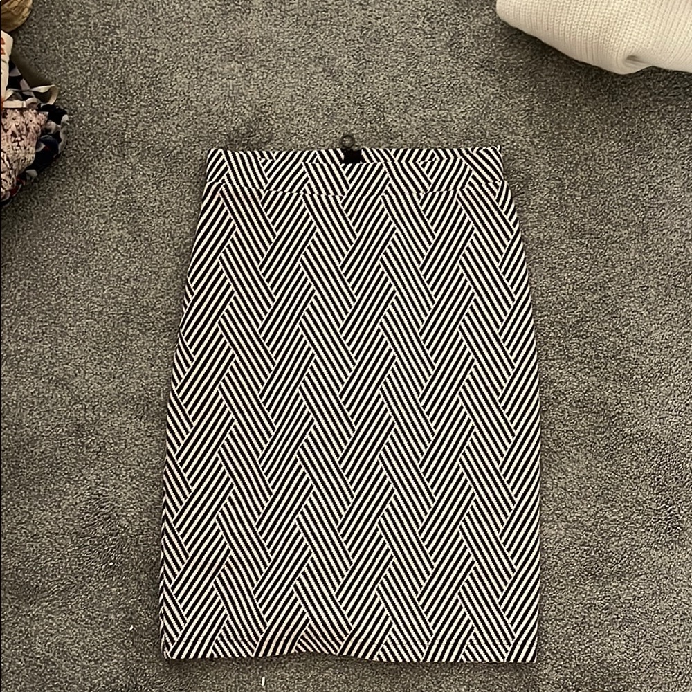Maeve Black and White Zigzag Midi Skirt